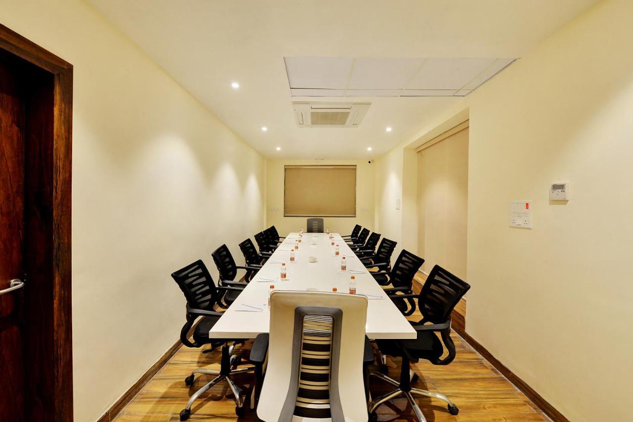 Mastiff Select Gulbarga Hotel 古尔伯加 外观 照片