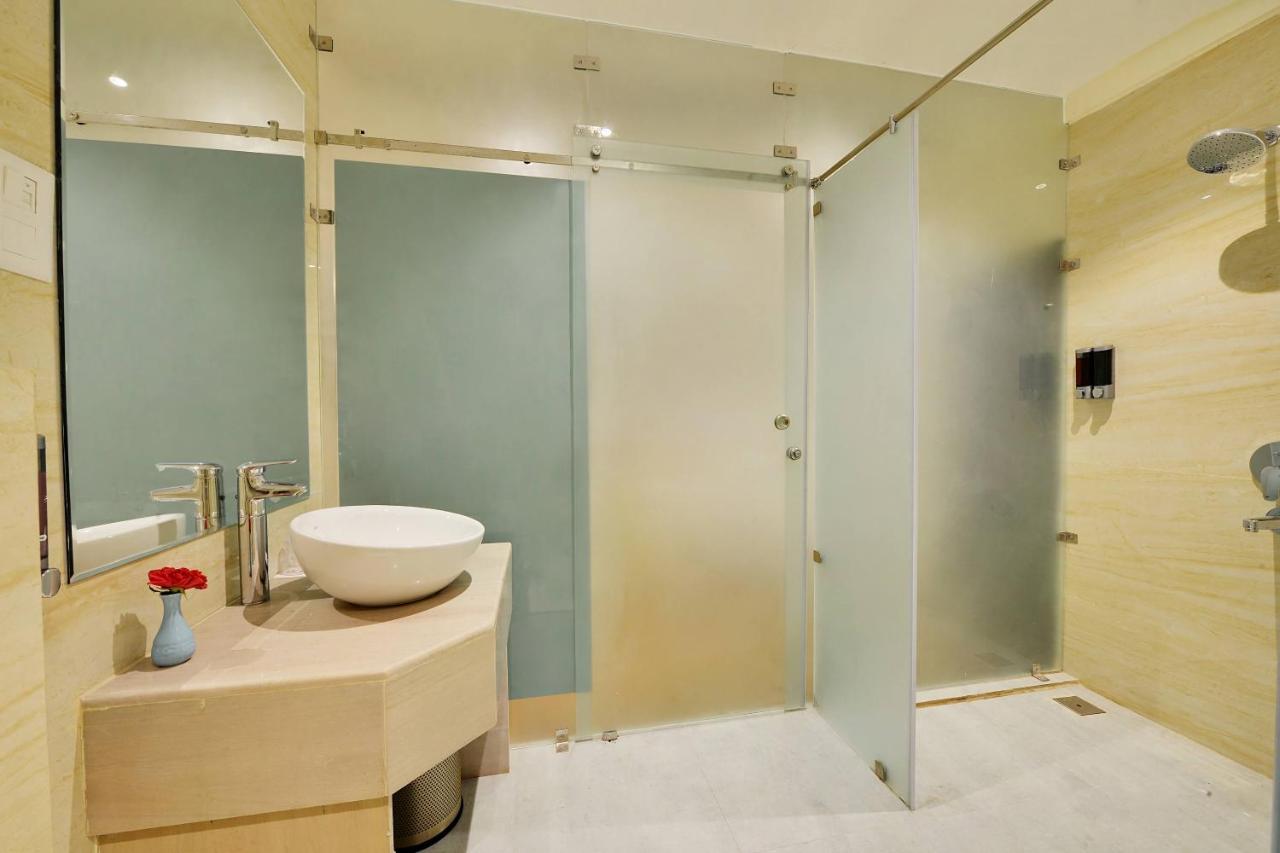 Mastiff Select Gulbarga Hotel 古尔伯加 外观 照片